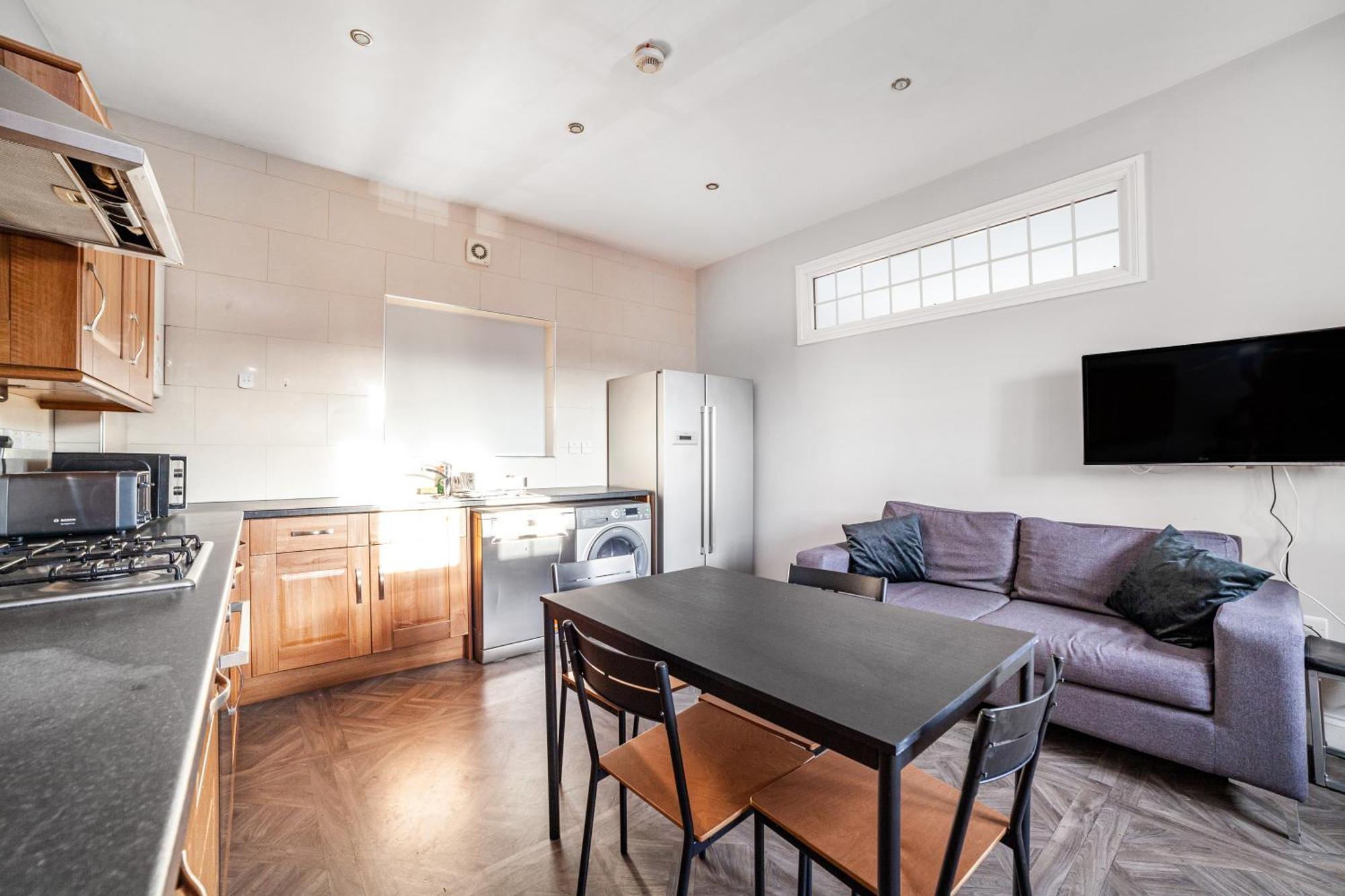 Appartamento Modern Comfort 4 King Beds Near Camden Town Londra